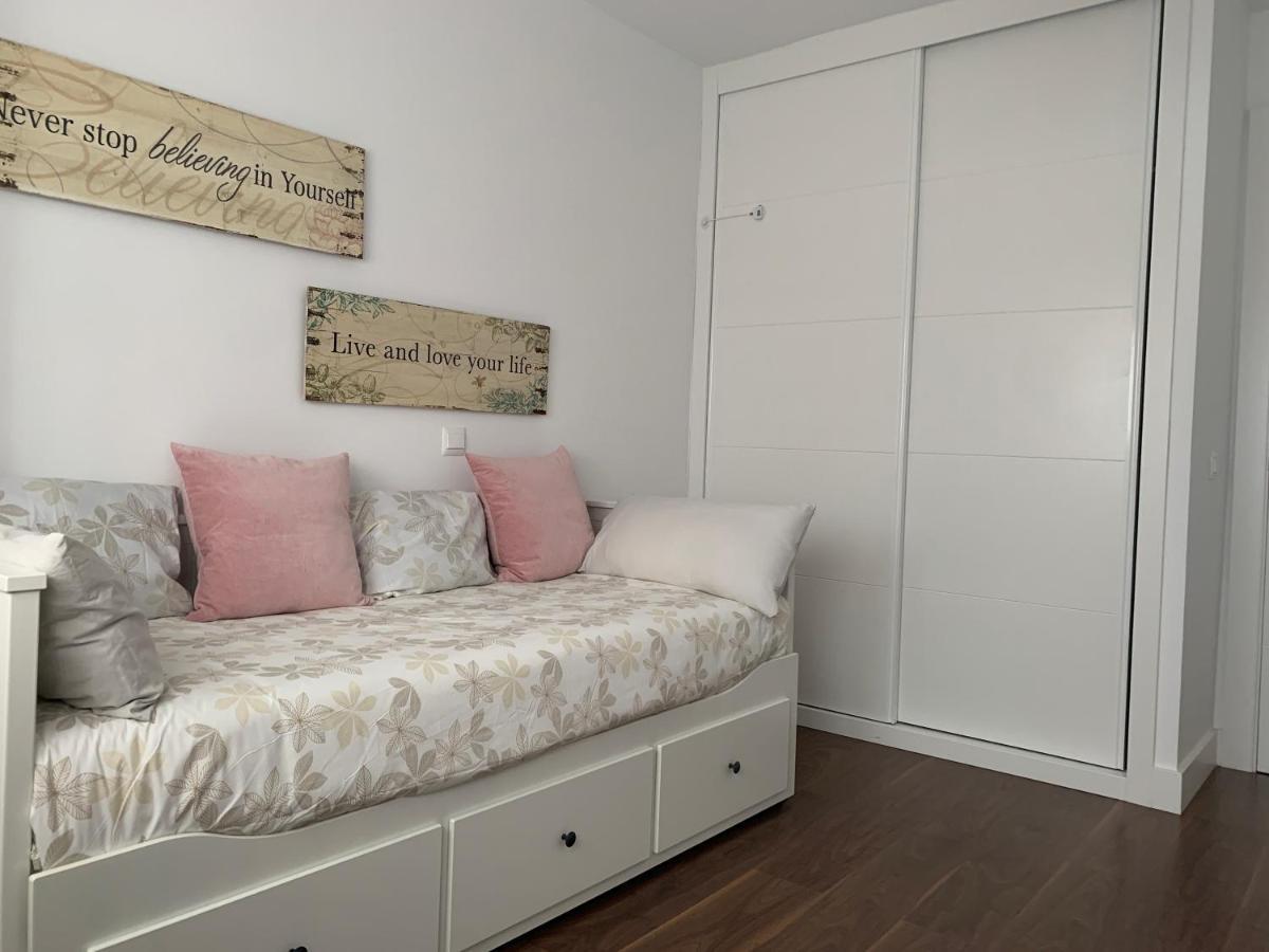Chalet Con Piscina Privada A 25 Min De Madrid 阿罗约莫利诺斯 外观 照片